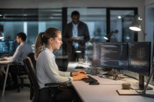 Artigo científico sobre tecnologia: tendências e impactos na transformação digital
